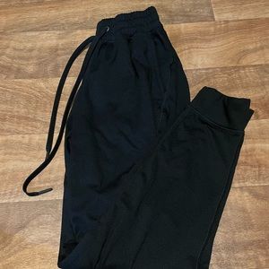 American Eagle everywhere joggers